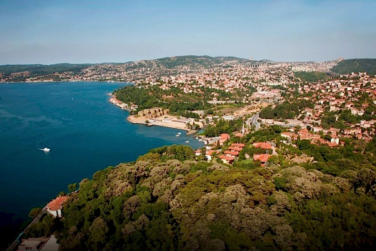 Istanbul Swimming Tour on Private Yacht