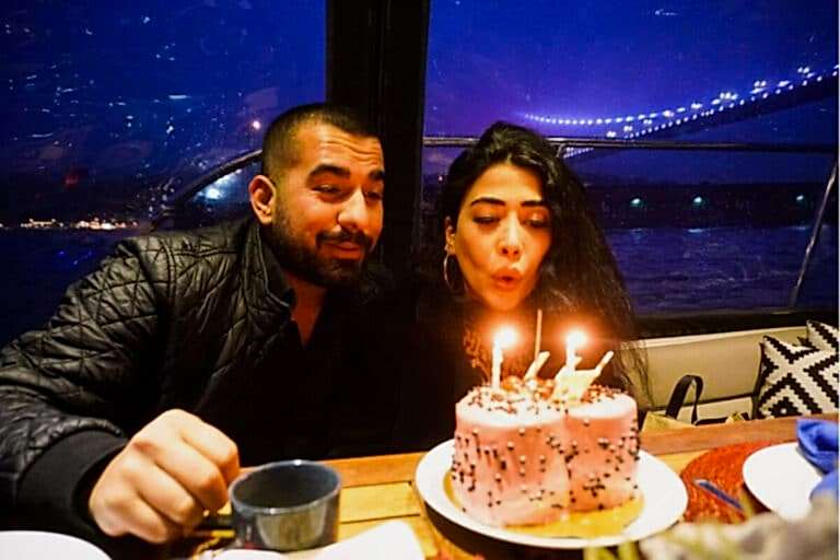 Istanbul Birthday Cruise on Bosphorus - Yatta Doğum Günü
