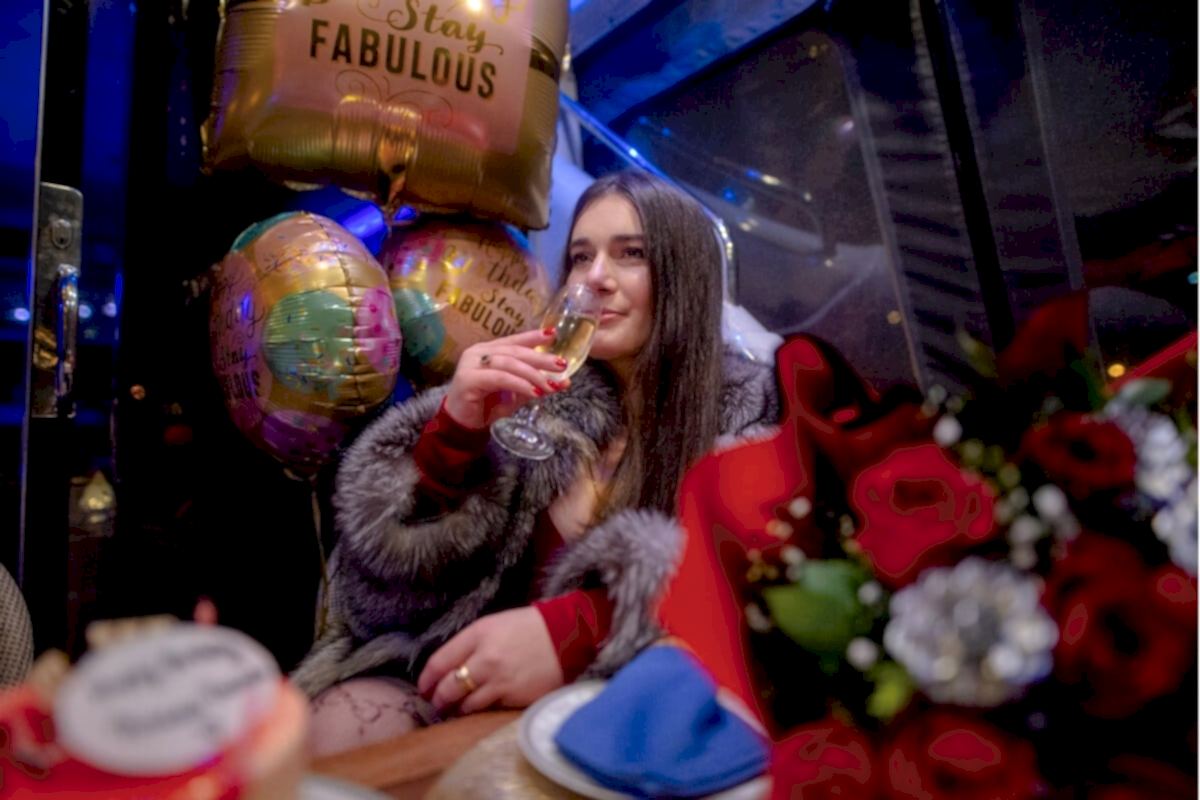 Bosphorus cruise decoration and celebration