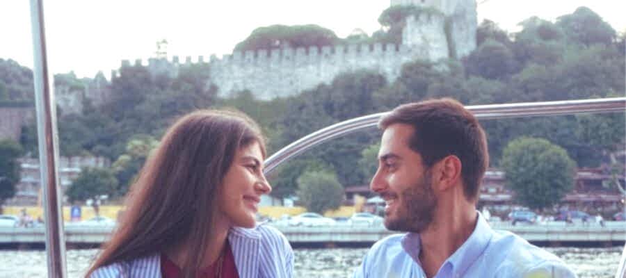 Bosphorus cruise Marriage Proposal in Istanbul on a Luxury Yacht