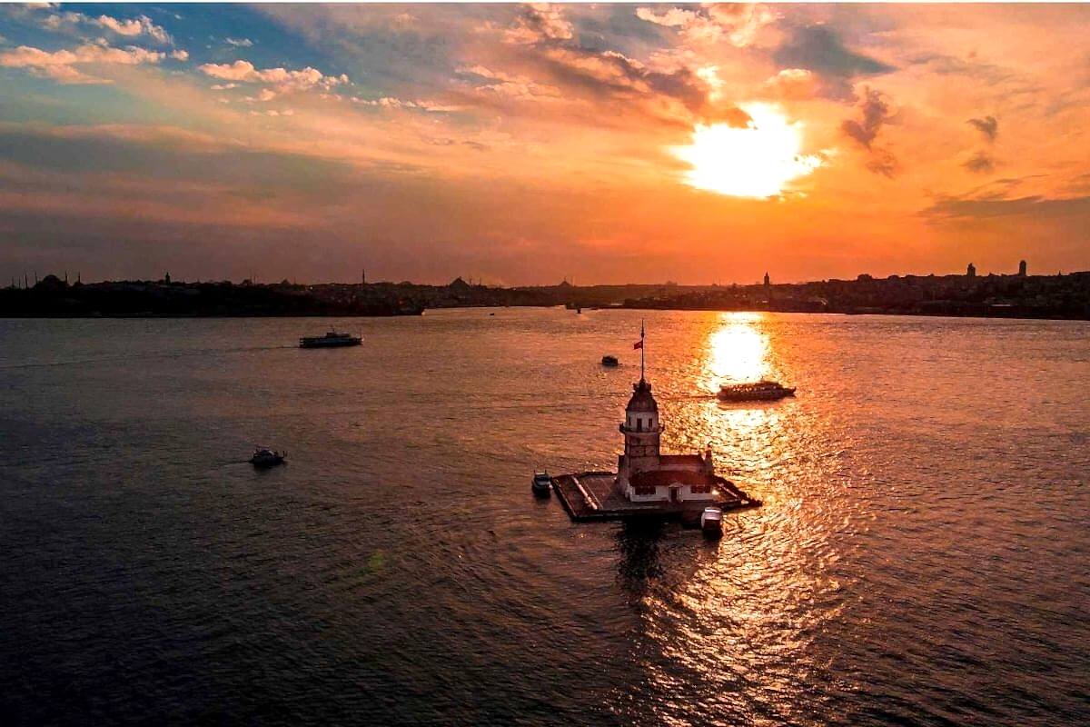 Lotus Yachts Bosphorus Cruise Istanbul Itinerary