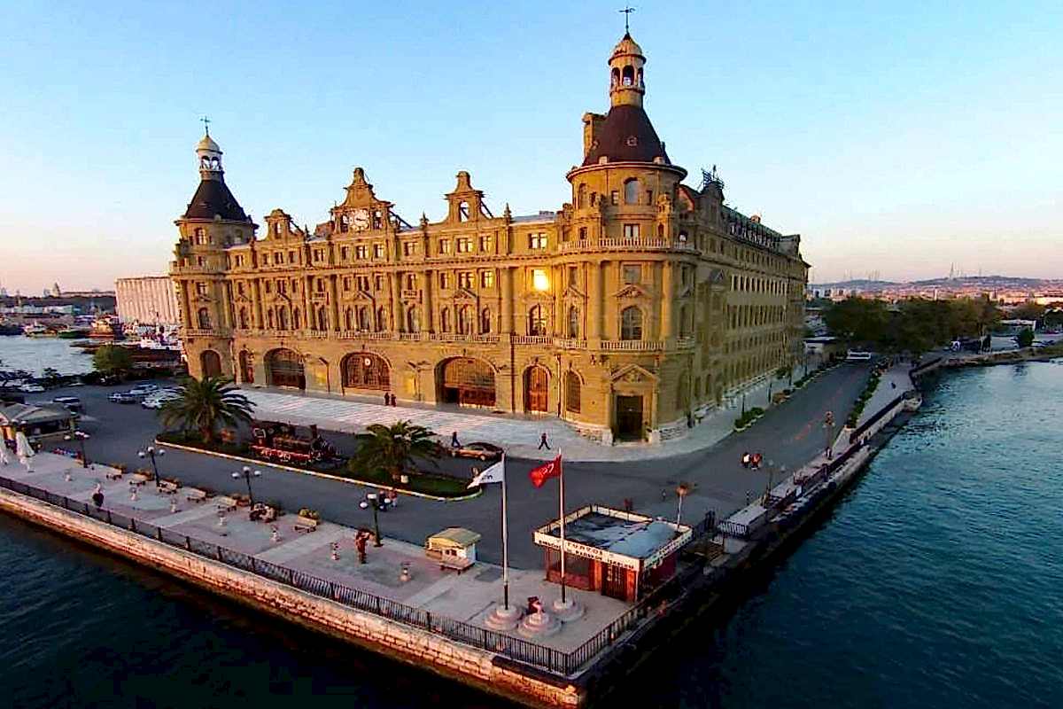 Lotus Yachts Bosphorus Cruise Istanbul Itinerary