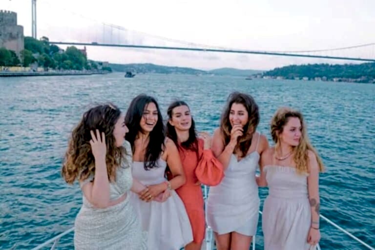 Lotus Yachts 14m yacht