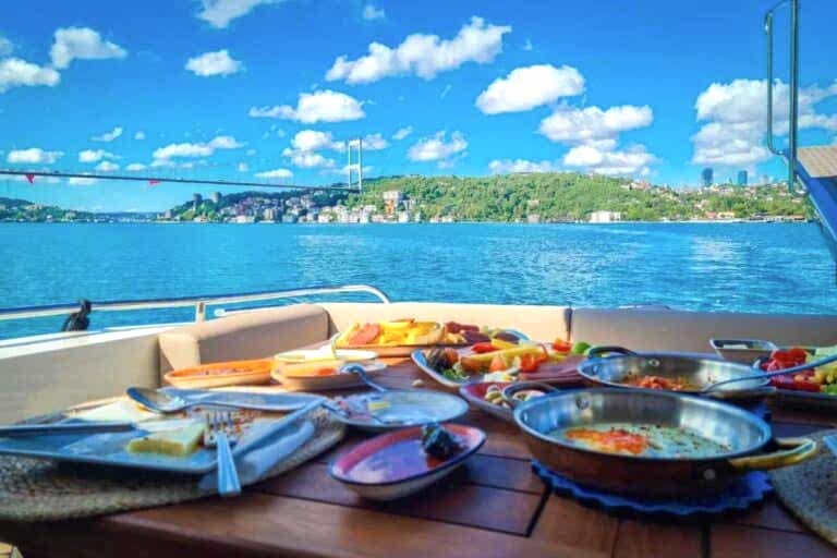 Lotus Yachts 14m yacht