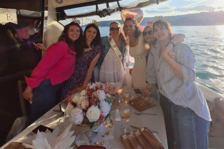 Lotus Yachts 17m yacht