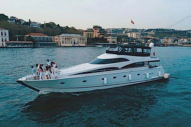 Lotus Yachts Private Yacht Cruises - Lotus Yat