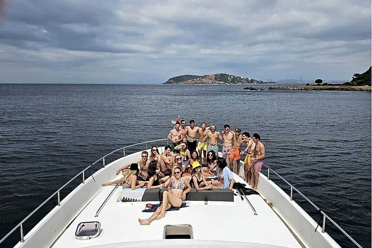 Istanbul Swimming Tour on a Private Yacht