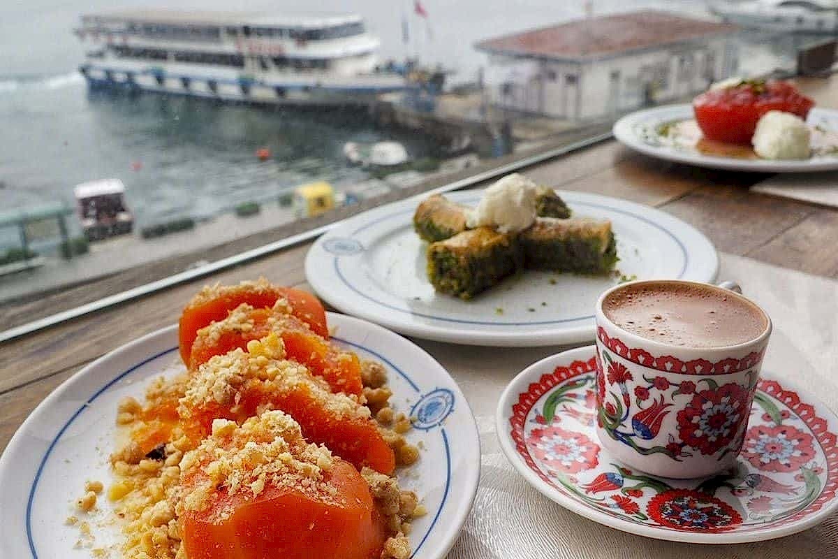 Sur Balık - top restaurants accessible by yacht at the bosphorus