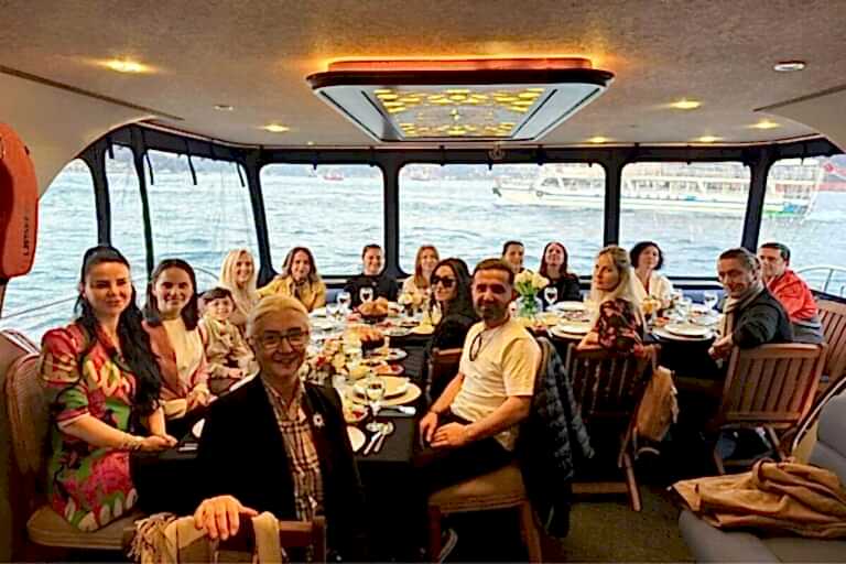 Lotus Yat - 20m Yacht for Bosphorus Cruises in Istanbul