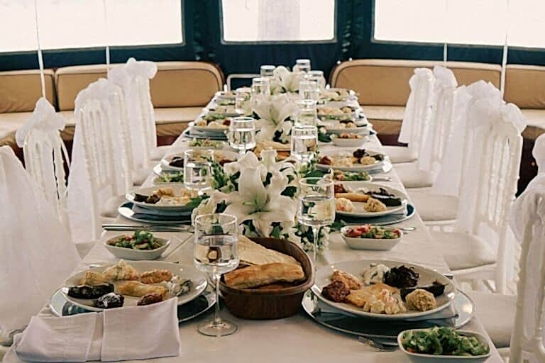 Lotus Yat - 23m Reception Boat for Yacht Tours in Istanbul