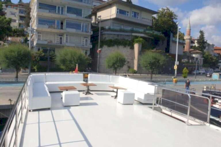 Lotus Yat - 23m Reception Boat for Yacht Tours in Istanbul