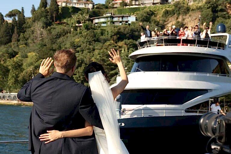 Lotus Yat - 24m Reception Boat for Yacht Tours in Istanbul