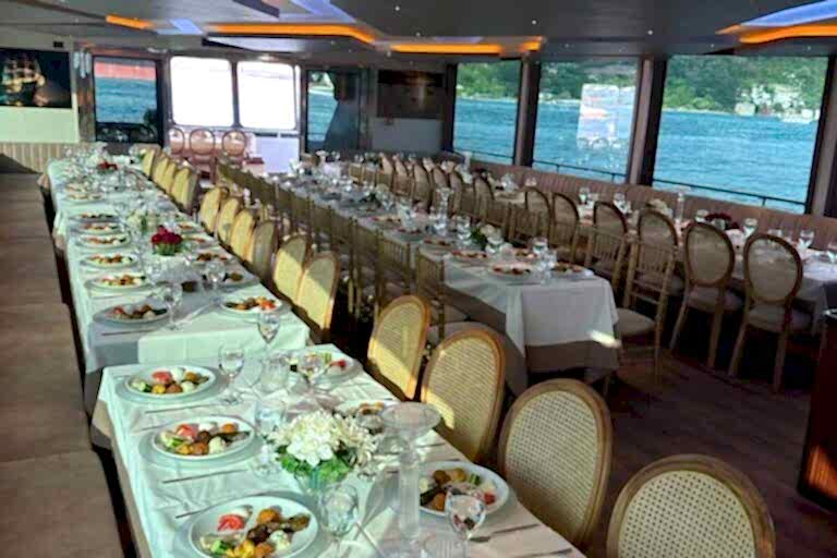 Lotus Yat - 24m Reception Boat for Yacht Tours in Istanbul