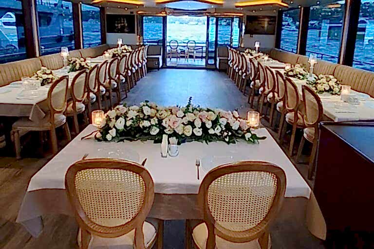 Lotus Yat - 24m Reception Boat for Yacht Tours in Istanbul
