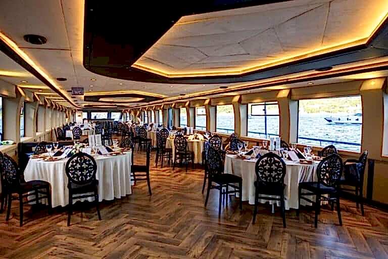 Lotus Yat - 44m Yacht Rental